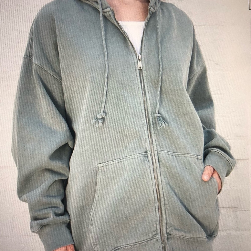 oversized brandy melville christy hoodie